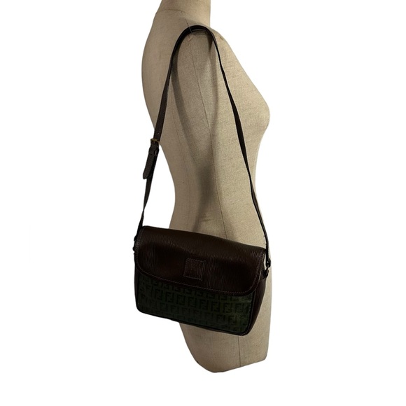 Vintage GIANNI VERSACE black canvas shoulder bag snake trim with duster - Picture 4 of 16